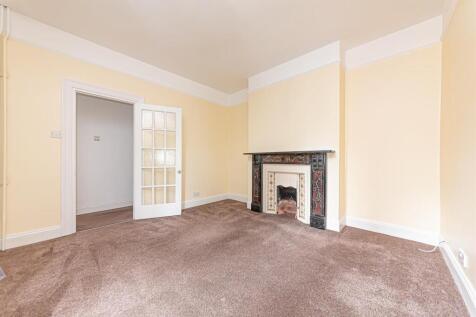 21 Sandhurst Road (12).jpg