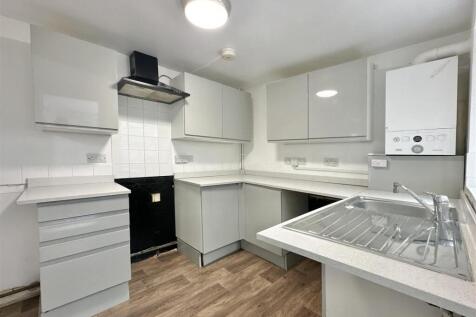 Kitchen_.jpg