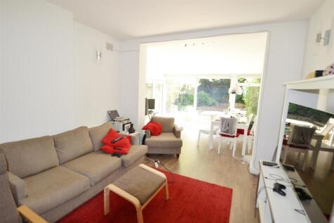 A newly decorated 2 double bedroom, 2 bathroom ground floor flat with a lovely private garden, off street parking and a cellar. The apartment is offered on an unfurnished basis and comprises a spaciou