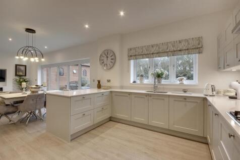 Kitchen/Dining/Living