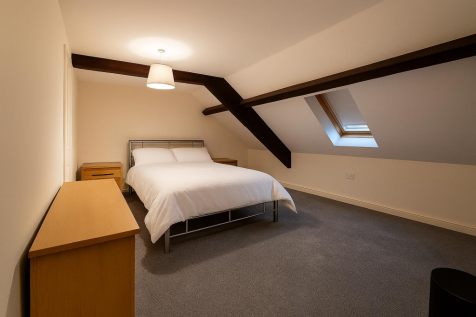 3 Chapel Court