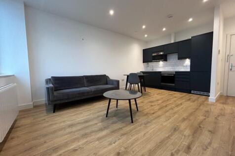 1 Bedroom Flat in TW3 1GF