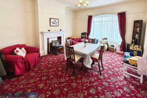 Dining/Sitting Room