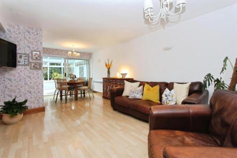 Sitting / Dining Room