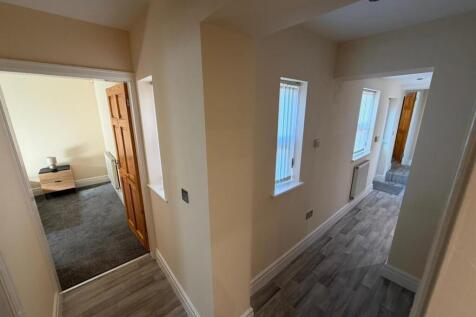 WhatsApp Image 2025-10-23 at 09.57.16_d9d73c63.jpg