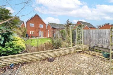 30 Catlin WayD78_7855_HDR.jpg