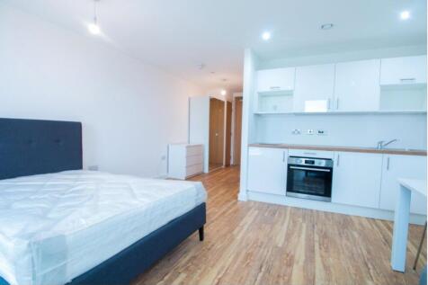 1 Bedroom, 1 Bathroom, 1 reception, Lift, Flat Modern, New, Town/City, Furnished