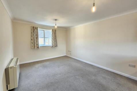 Living Room.jpg