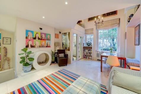 Family Room/Kitchen