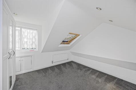 123 Huxley road-1.jpg