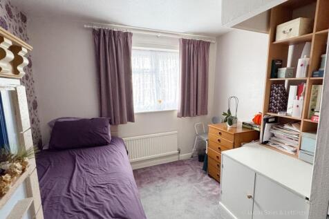 22 Beauly Ct Kettering-10.jpg