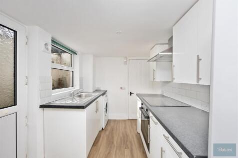 Surrey Street 6-014.jpg