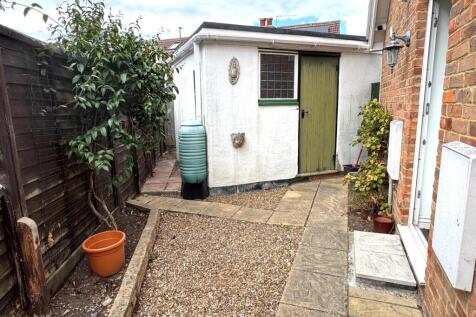 Shed