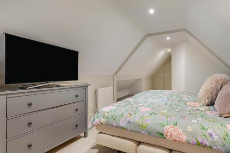 8675104-interior89.jpg