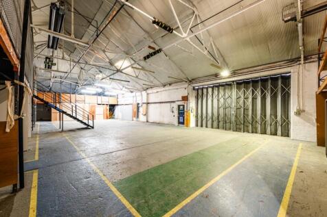 Glasshouse Walk 7 27.jpg