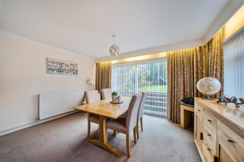 1387194-14-6936cd...