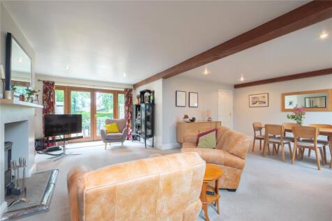 Living / Dining