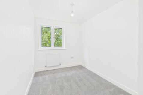 CAM04968G0-PR0060-STILL016