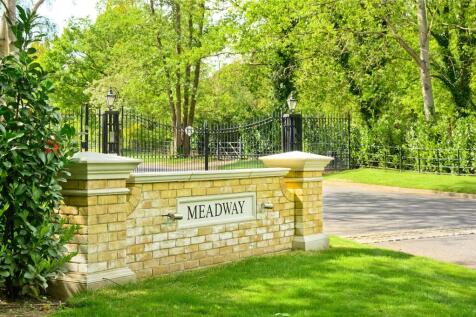 Meadway Entrance