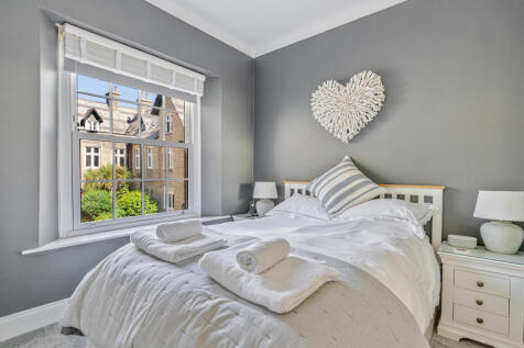 35 Bed 1 12 Sheplegh Court Blackawton - 250715