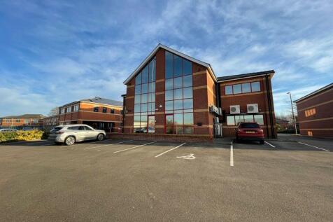 Office to rent in doncaster