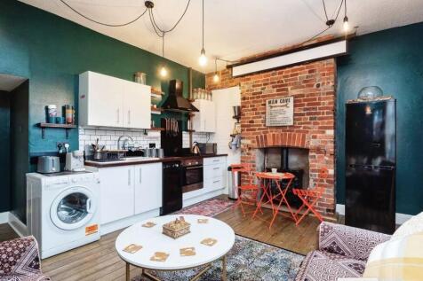 Fitted Kitchen