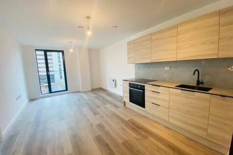 1 Bedroom Flat in PR1 1AX