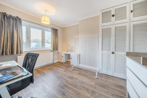 1383195-22-69272b...