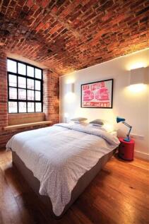 Show Apartment
