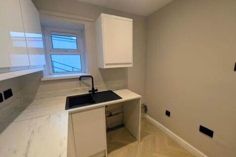 WhatsApp Image 2025-11-27 at 15.43.19_9c72b0b6.jpg