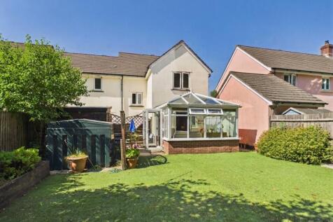 EWEMOVE TIVERTON - WOODLAND CLOSE