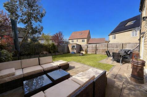 SOUTH FACING GARDEN