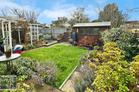 LARKFIELD WAY