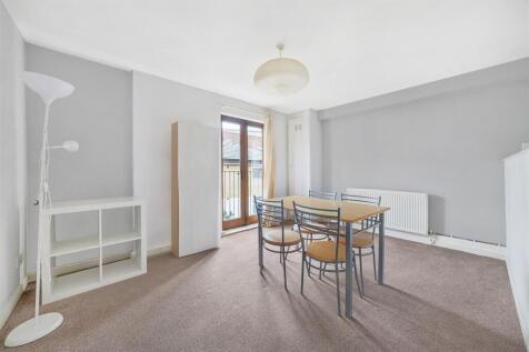Reception/Kitchen