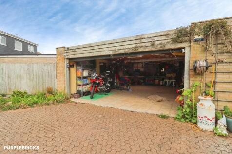Double Garage