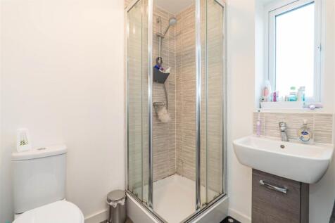 Master Bedroom Ensuite