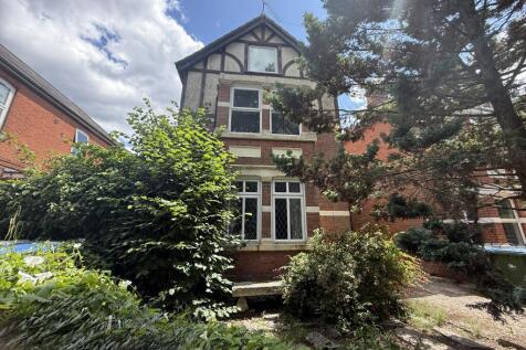 2 Bedroom Flat in SO17 1PN
