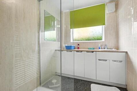 Shower Room (1).jpeg