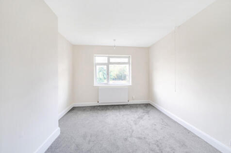 1372273-11-6900df...