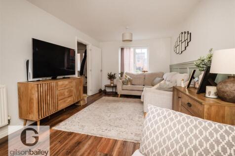 14MoorhenClose-18.jpg
