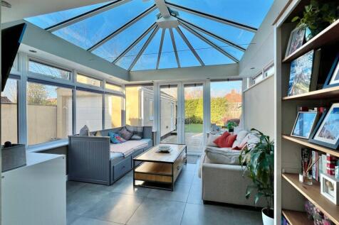 Living room conservatory