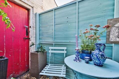 Property Image 12
