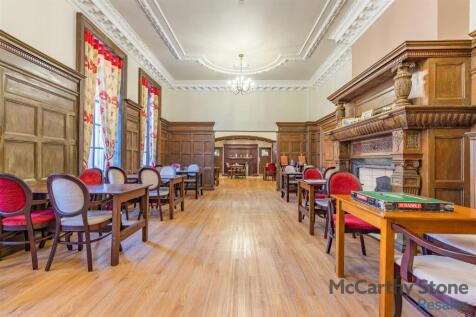 8643337-interior02.jpg