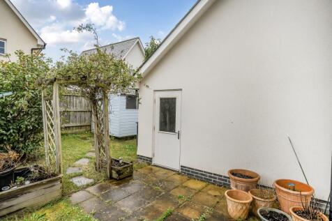 1347808-32-68c17ae65f387-ARW