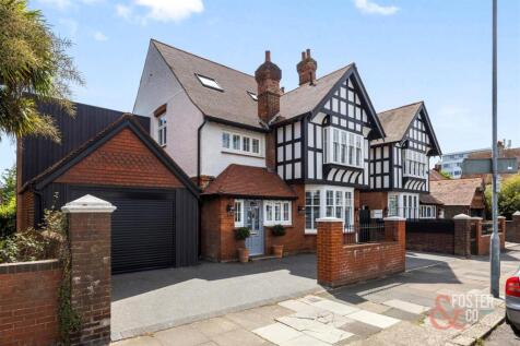 Cromwell Road, 72-043.JPG