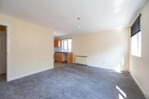 Flat 3 Gable Mews 23 5.jpg