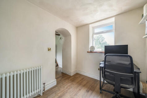 1355768-17-68cbf3...