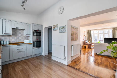 Kitchen/Living
