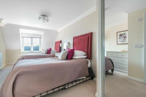 Owners Guest Suite.jpg