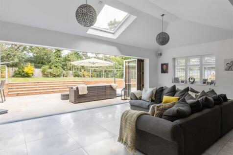 11 Pine Coombe-31.jpg